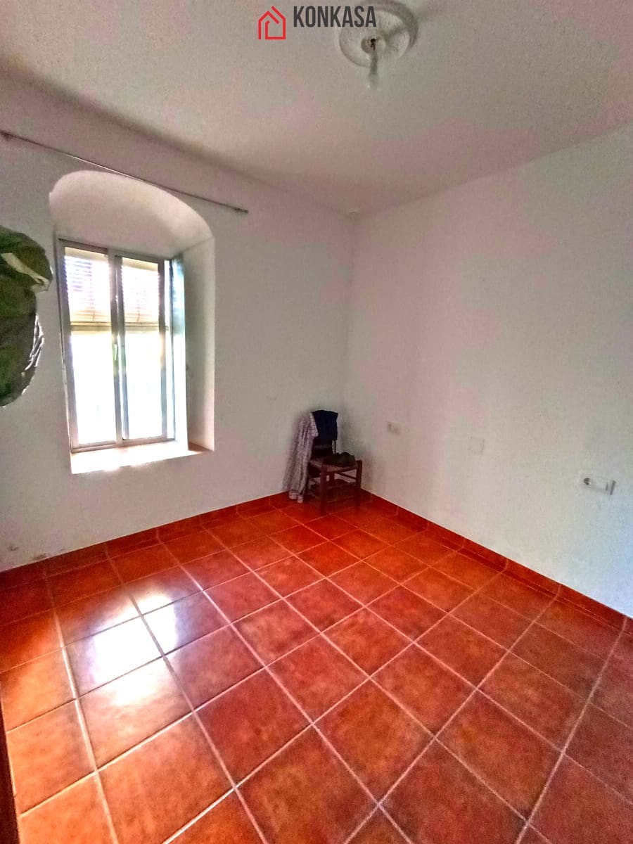 Casa de 12 habitaciones en Arcos de la Frontera en venta con garaje - 165.000 € (Ref: 9446831)