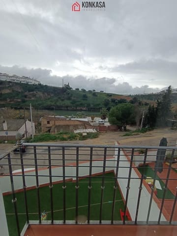 3 bedroom Flat for sale in Arcos de la Frontera - € 98,000 (Ref: 9446837)