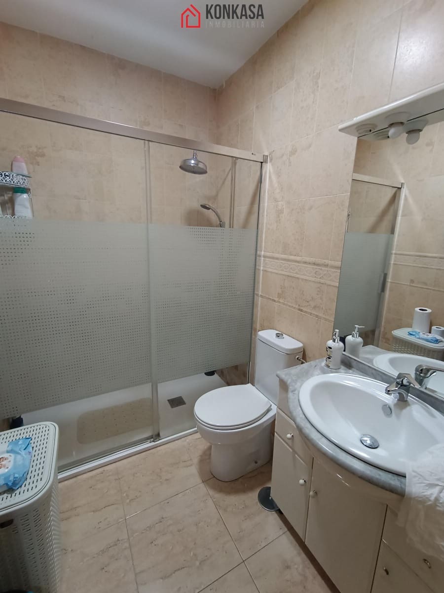 3 bedroom Flat for sale in Arcos de la Frontera - € 98,000 (Ref: 9446837)