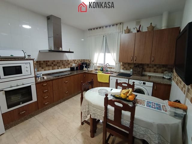 3 bedroom Flat for sale in Arcos de la Frontera - € 98,000 (Ref: 9446837)