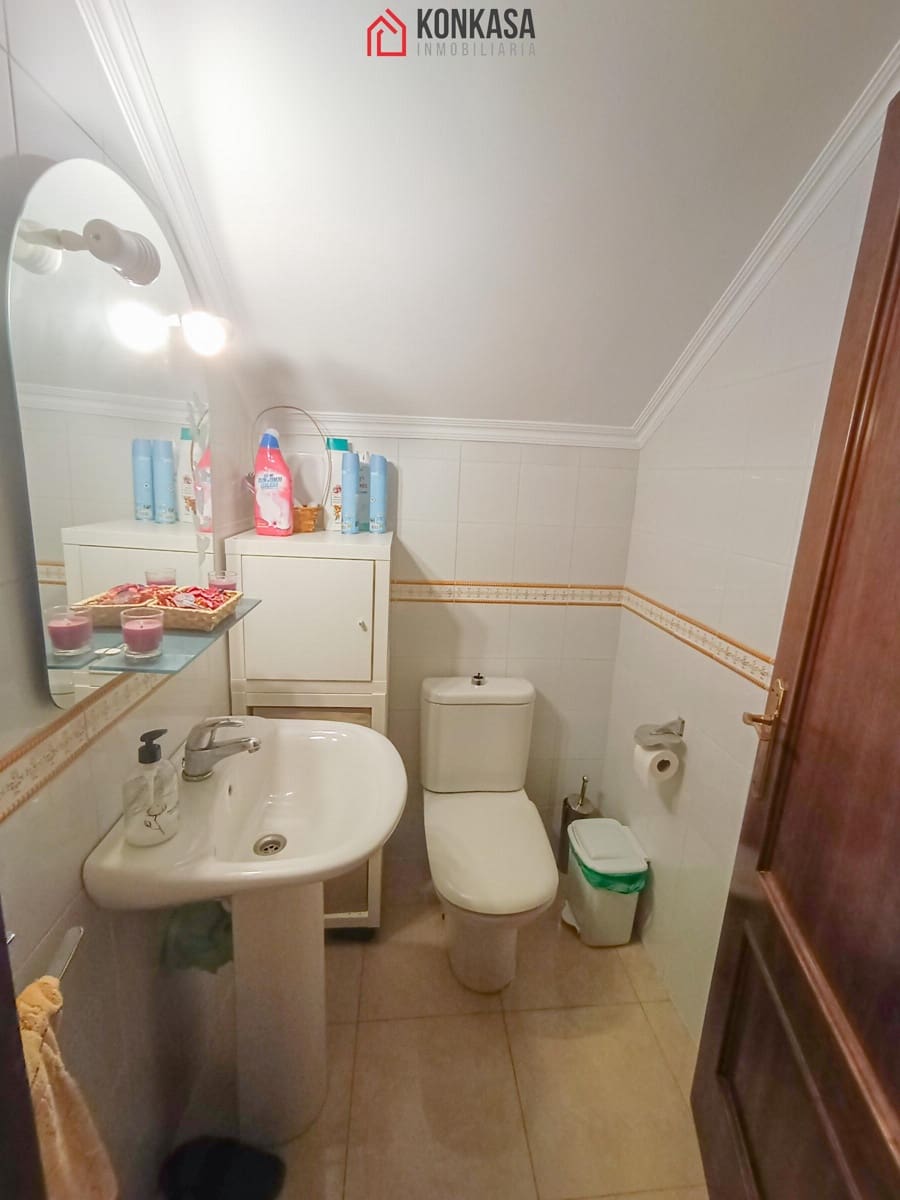 Casa de 4 habitaciones en Arcos de la Frontera en venta con garaje - 190.000 € (Ref: 9446840)