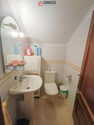 Casa de 4 habitaciones en Arcos de la Frontera en venta con garaje - 190.000 € (Ref: 9446840)