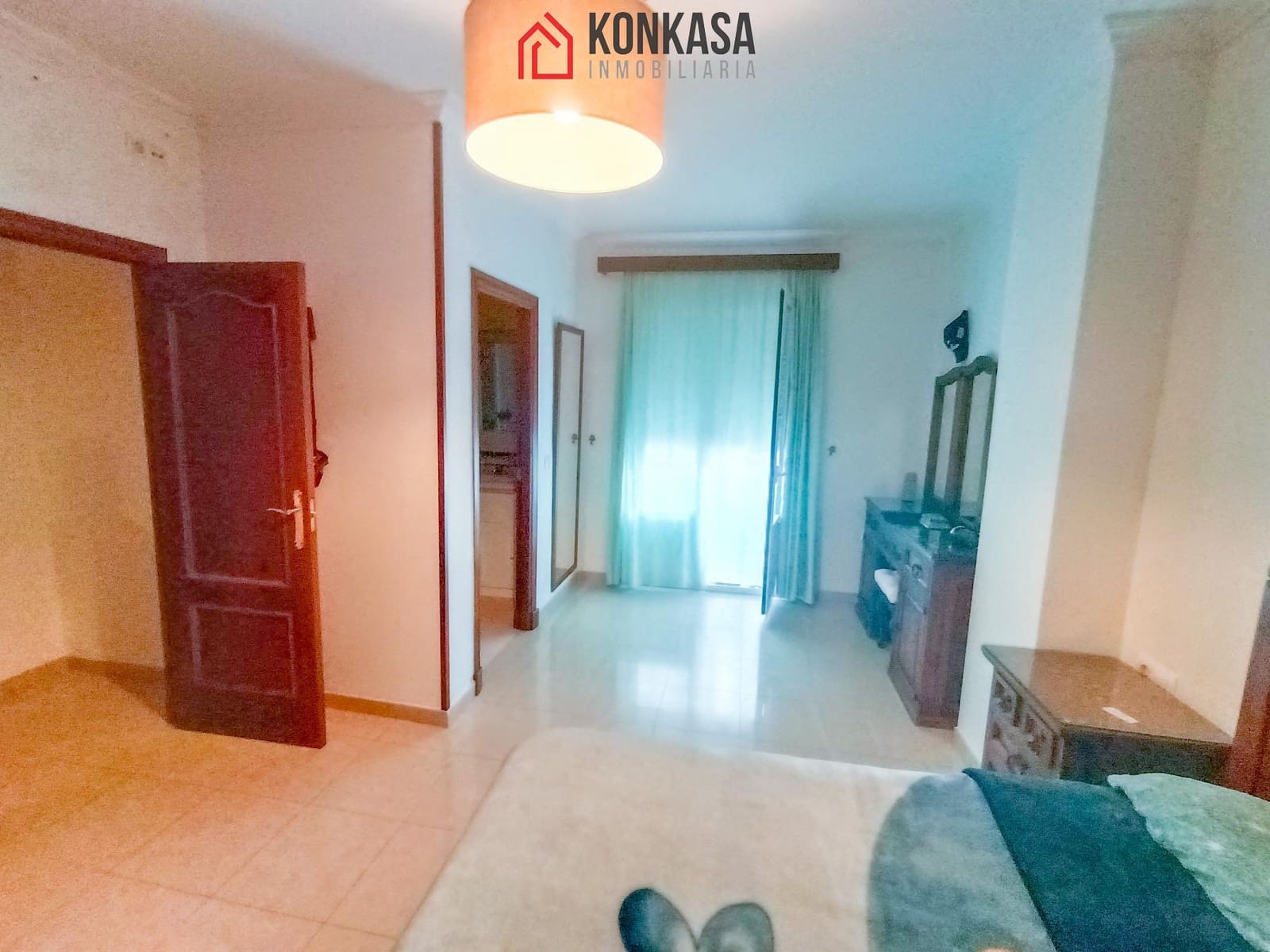 Casa de 4 habitaciones en Arcos de la Frontera en venta con garaje - 190.000 € (Ref: 9446840)