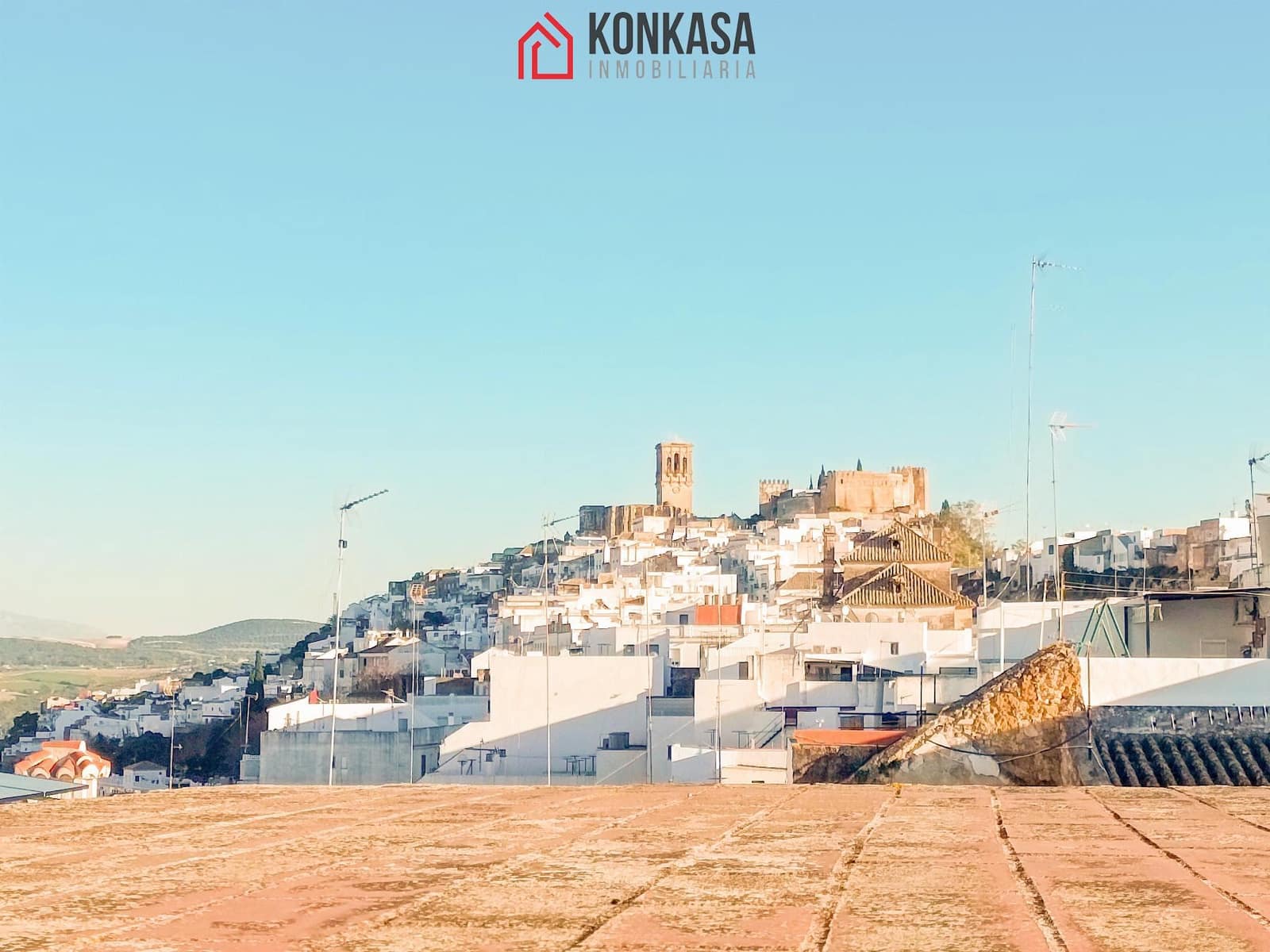 Casa de 4 habitaciones en Arcos de la Frontera en venta con garaje - 190.000 € (Ref: 9446840)