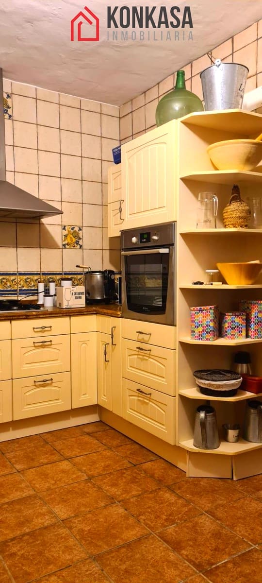 3 bedroom Finca/Country House for sale in Arcos de la Frontera - € 225,000 (Ref: 9446842)