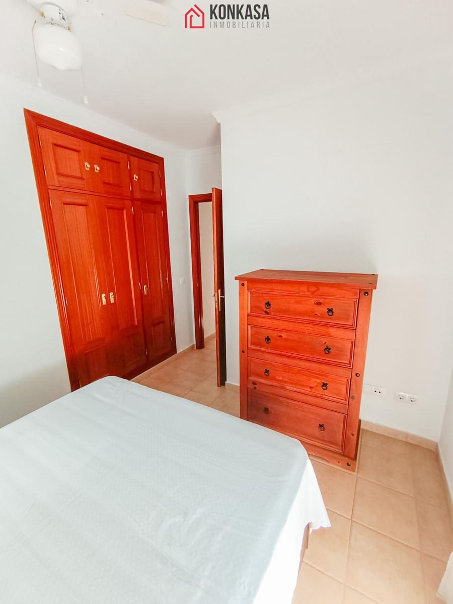 3 quarto Apartamento para venda em Algar - 82 000 € (Ref: 9446844)