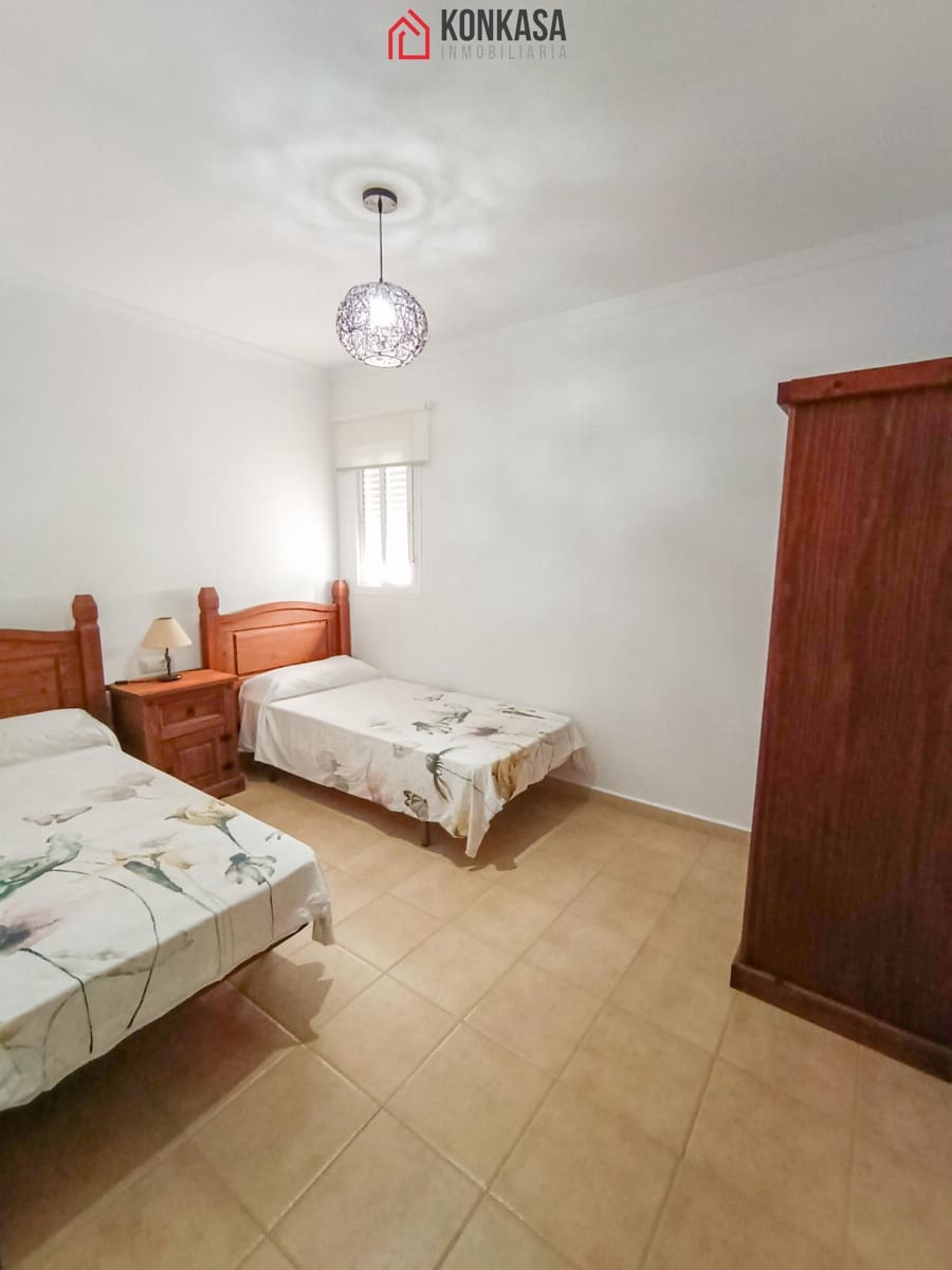 3 quarto Apartamento para venda em Algar - 82 000 € (Ref: 9446844)