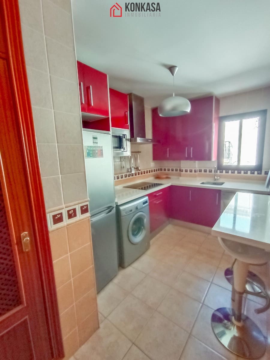 3 quarto Apartamento para venda em Algar - 82 000 € (Ref: 9446844)