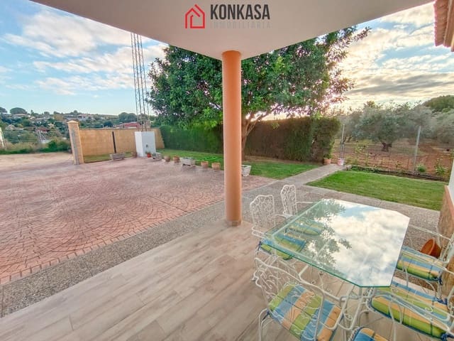 2 soverom Finca/Herregård til salgs i Arcos de la Frontera med svømmebasseng garasje - € 225 000 (Ref: 9446845)