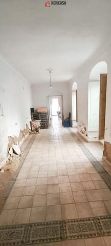 Casa de 19 habitaciones en Arcos de la Frontera en venta con garaje - 370.000 € (Ref: 9446846)