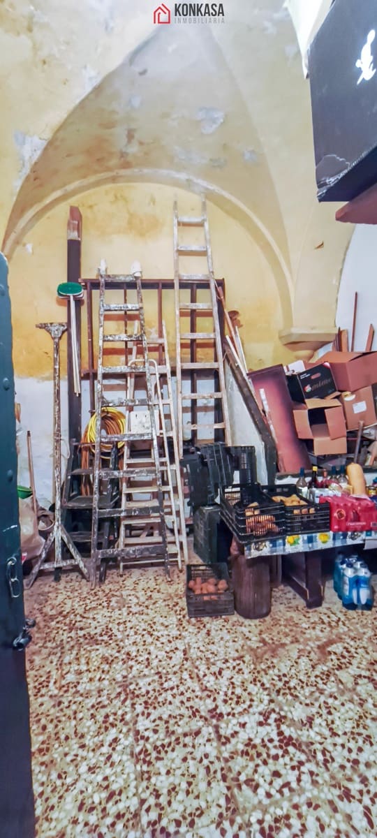 Casa de 19 habitaciones en Arcos de la Frontera en venta con garaje - 370.000 € (Ref: 9446846)