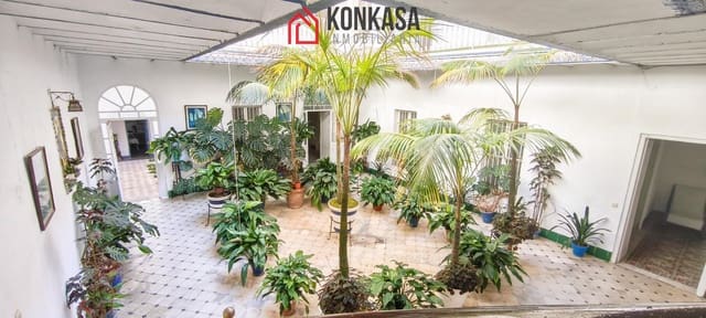 Casa de 19 habitaciones en Arcos de la Frontera en venta con garaje - 370.000 € (Ref: 9446846)