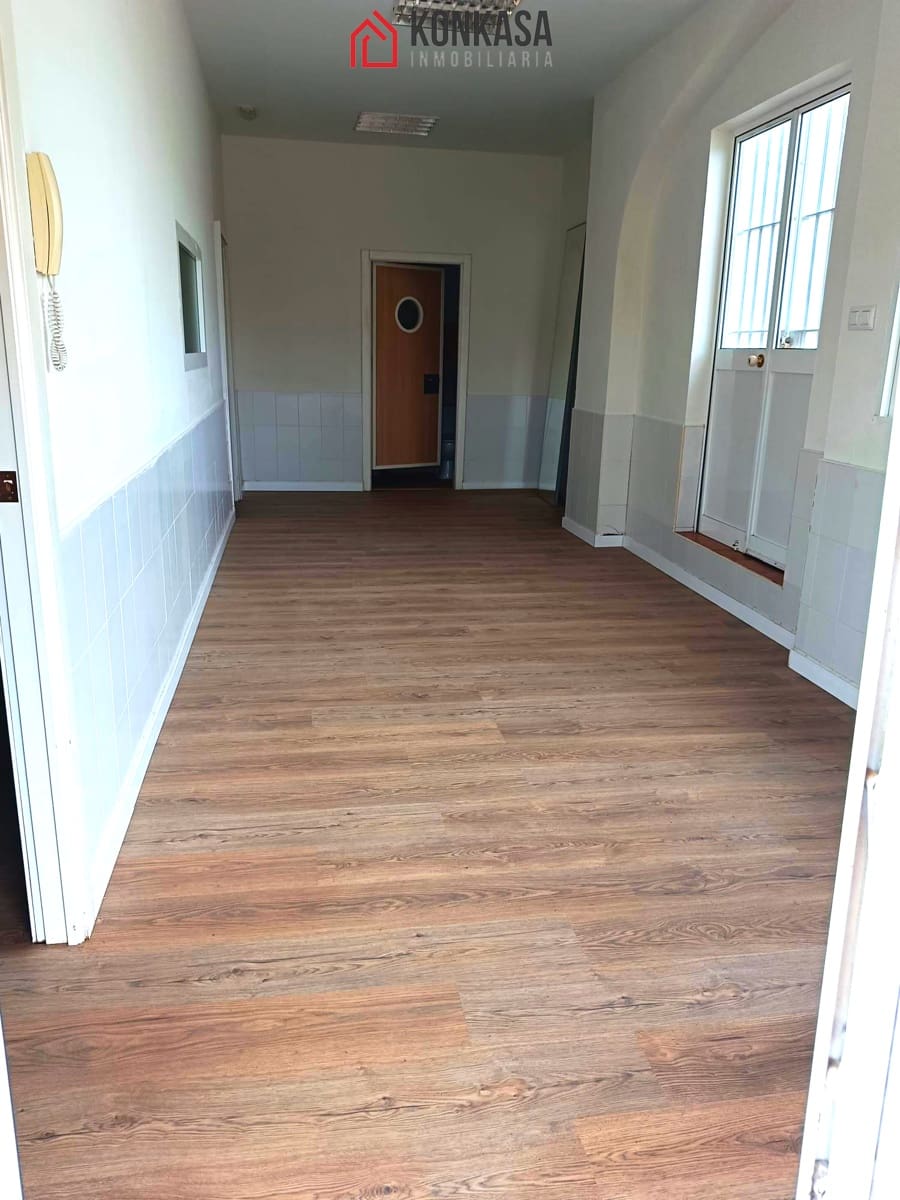 2 quarto Comercial para venda em Arcos de la Frontera - 75 000 € (Ref: 9446849)