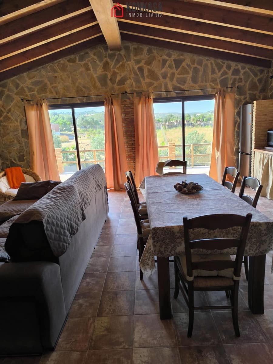 3 bedroom Finca/Country House for sale in Arcos de la Frontera with pool - € 160,000 (Ref: 9446852)