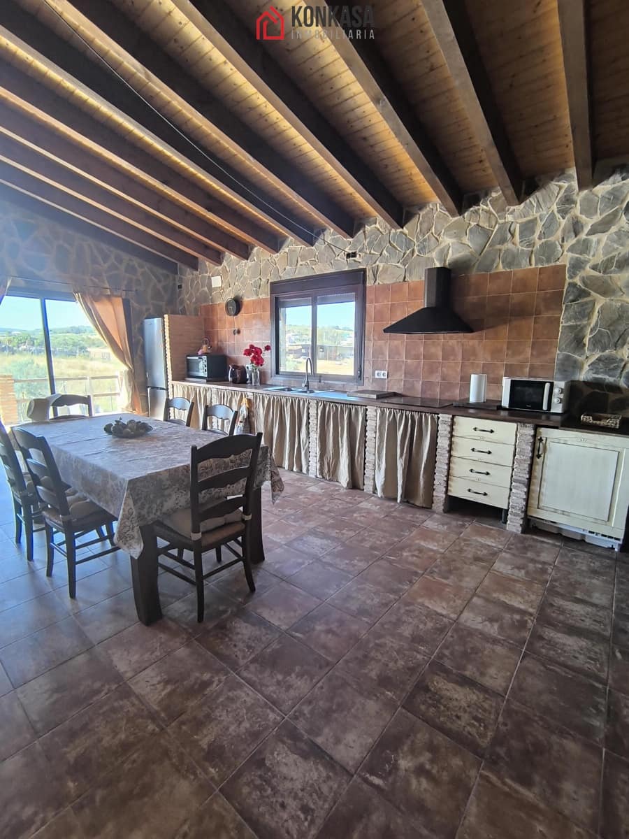 3 bedroom Finca/Country House for sale in Arcos de la Frontera with pool - € 160,000 (Ref: 9446852)