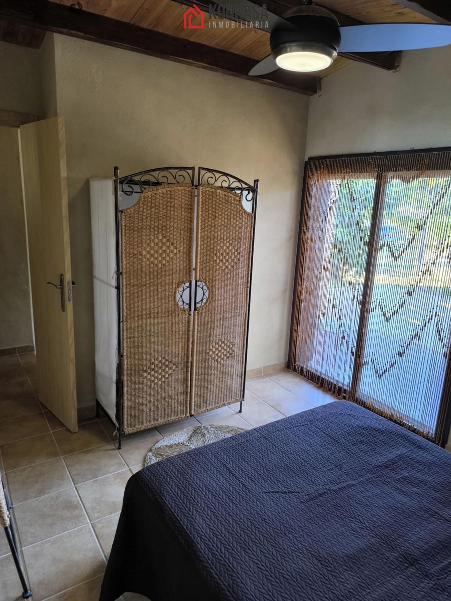 3 bedroom Finca/Country House for sale in Arcos de la Frontera with pool - € 160,000 (Ref: 9446852)