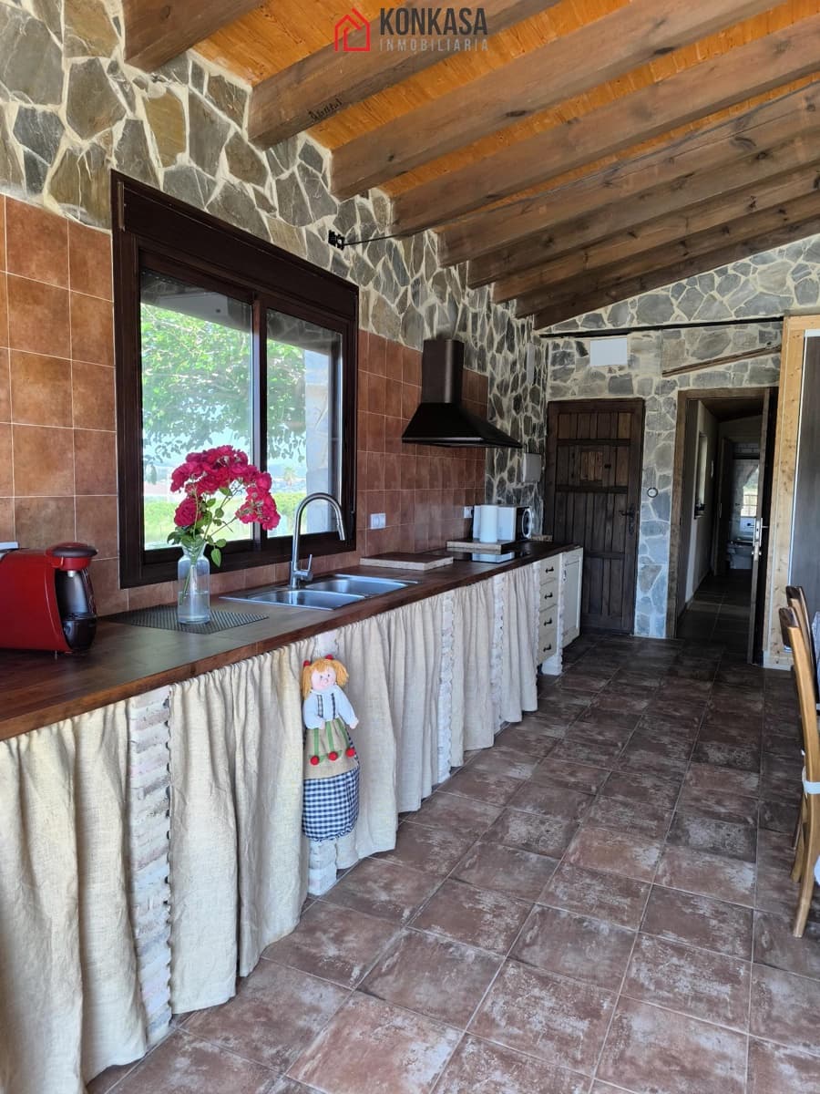 3 bedroom Finca/Country House for sale in Arcos de la Frontera with pool - € 160,000 (Ref: 9446852)