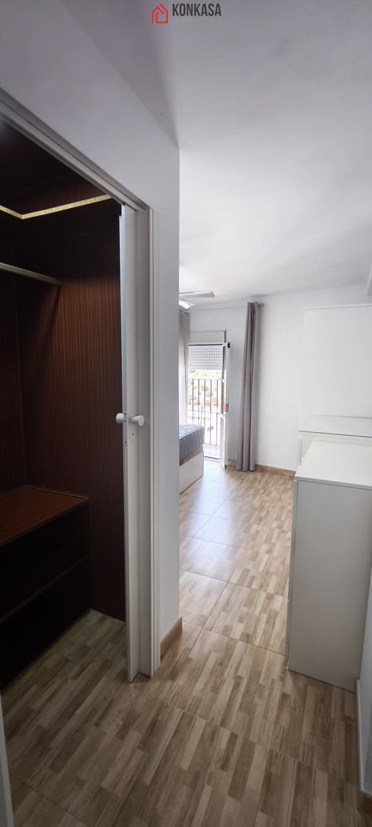 Casa de 1 habitación en Arcos de la Frontera en venta - 63.000 € (Ref: 9446853)