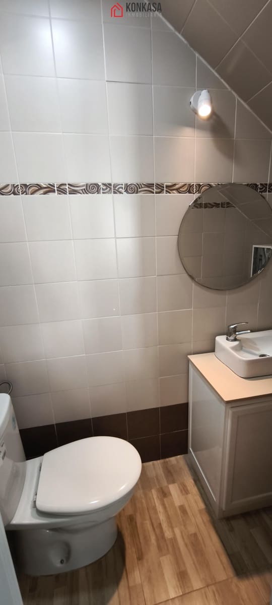 Casa de 1 habitación en Arcos de la Frontera en venta - 63.000 € (Ref: 9446853)