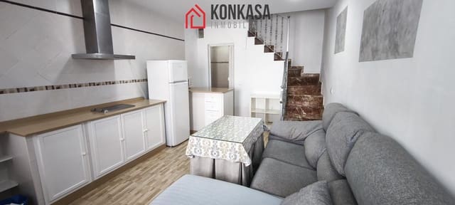 Casa de 1 habitación en Arcos de la Frontera en venta - 63.000 € (Ref: 9446853)