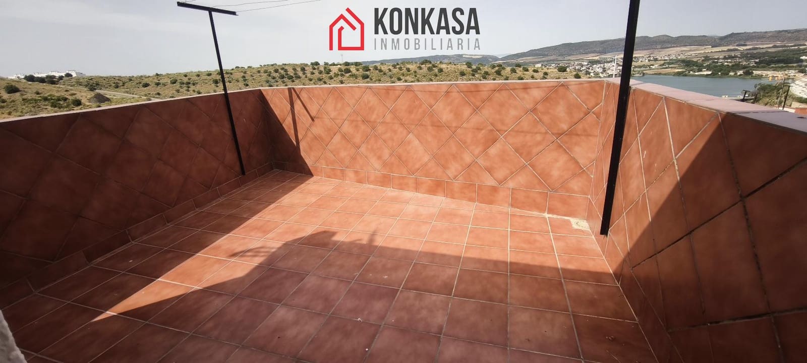 Casa de 1 habitación en Arcos de la Frontera en venta - 63.000 € (Ref: 9446853)