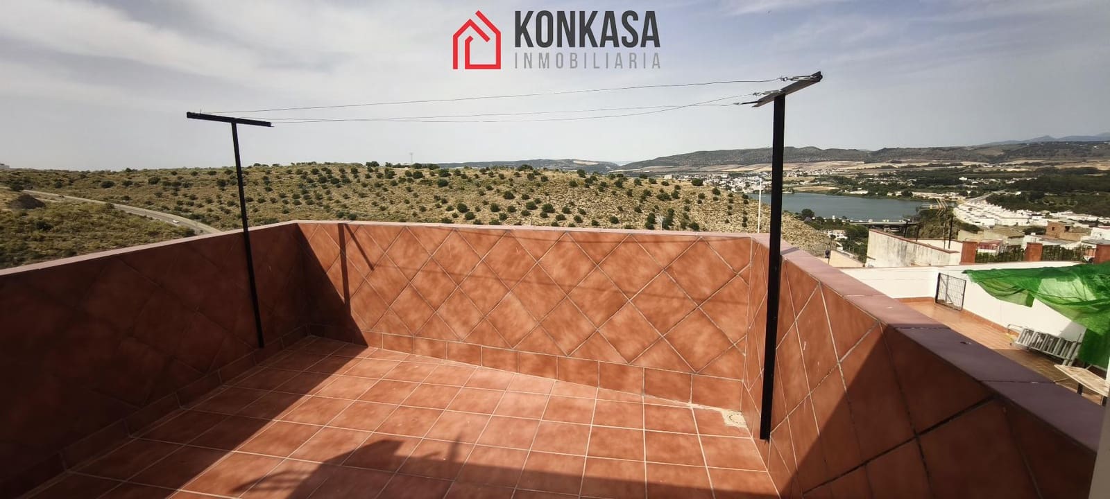 Casa de 1 habitación en Arcos de la Frontera en venta - 63.000 € (Ref: 9446853)