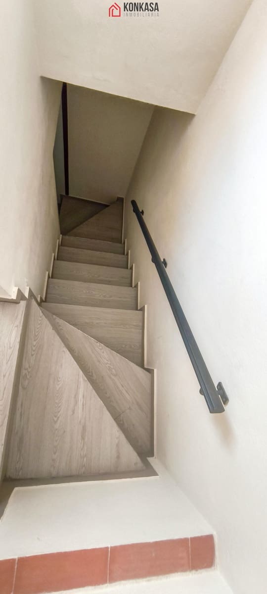 Casa de 2 habitaciones en Arcos de la Frontera en venta - 135.000 € (Ref: 9446857)