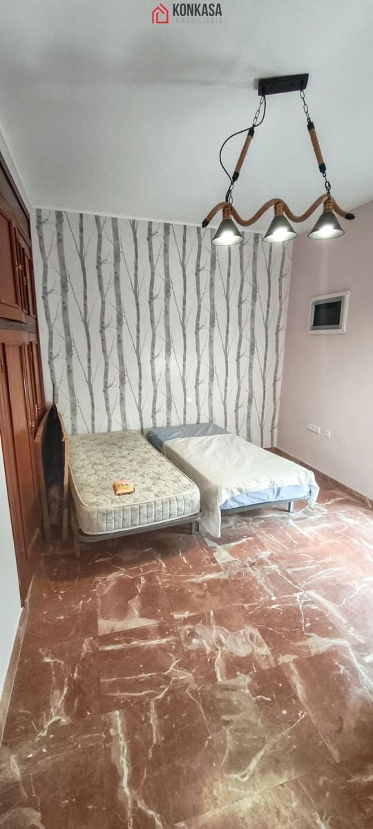 Casa de 2 habitaciones en Arcos de la Frontera en venta - 135.000 € (Ref: 9446857)