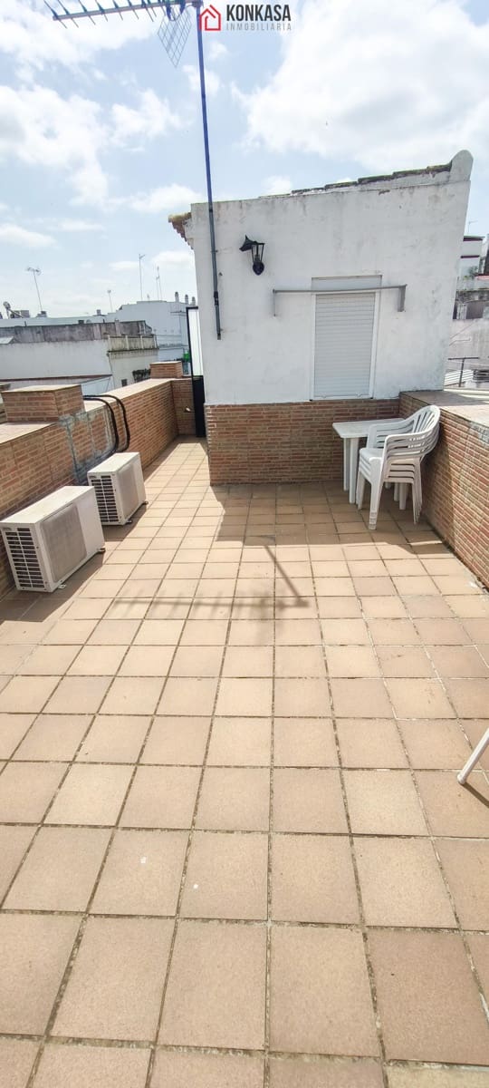 Casa de 2 habitaciones en Arcos de la Frontera en venta - 135.000 € (Ref: 9446857)