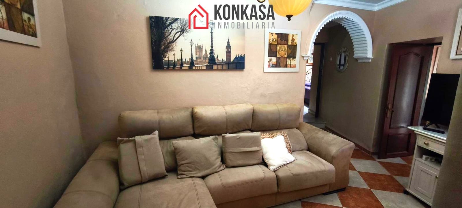 4 bedroom Townhouse for sale in Arcos de la Frontera - € 134,000 (Ref: 9446859)