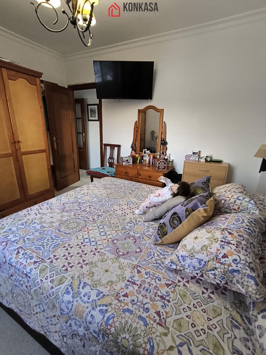 3 quarto Apartamento para venda em Arcos de la Frontera com garagem - 90 000 € (Ref: 9446862)
