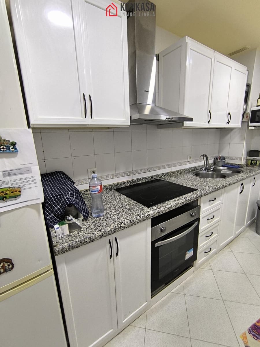 3 quarto Apartamento para venda em Arcos de la Frontera com garagem - 90 000 € (Ref: 9446862)