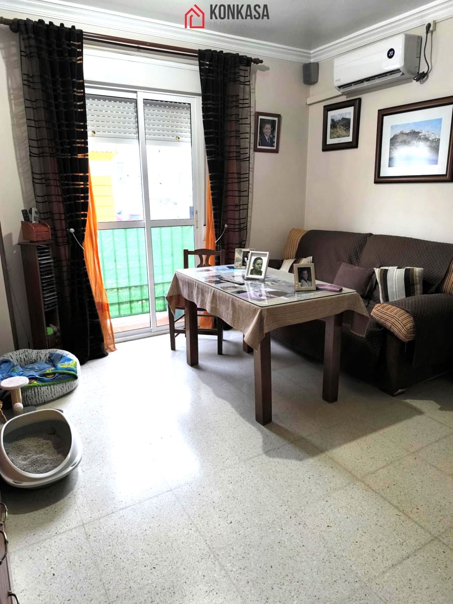 3 quarto Apartamento para venda em Arcos de la Frontera com garagem - 90 000 € (Ref: 9446862)