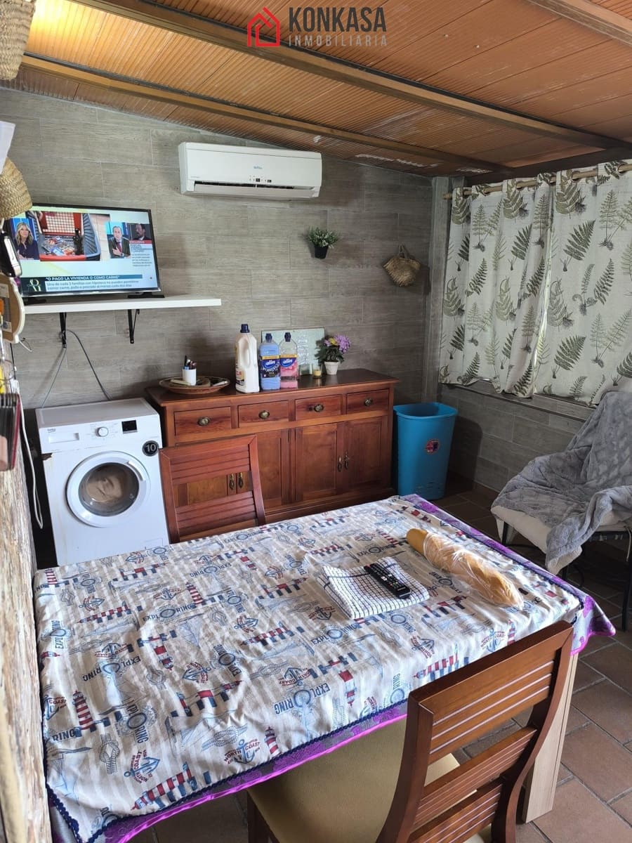 4 bedroom Finca/Country House for sale in Arcos de la Frontera with pool garage - € 190,000 (Ref: 9446865)