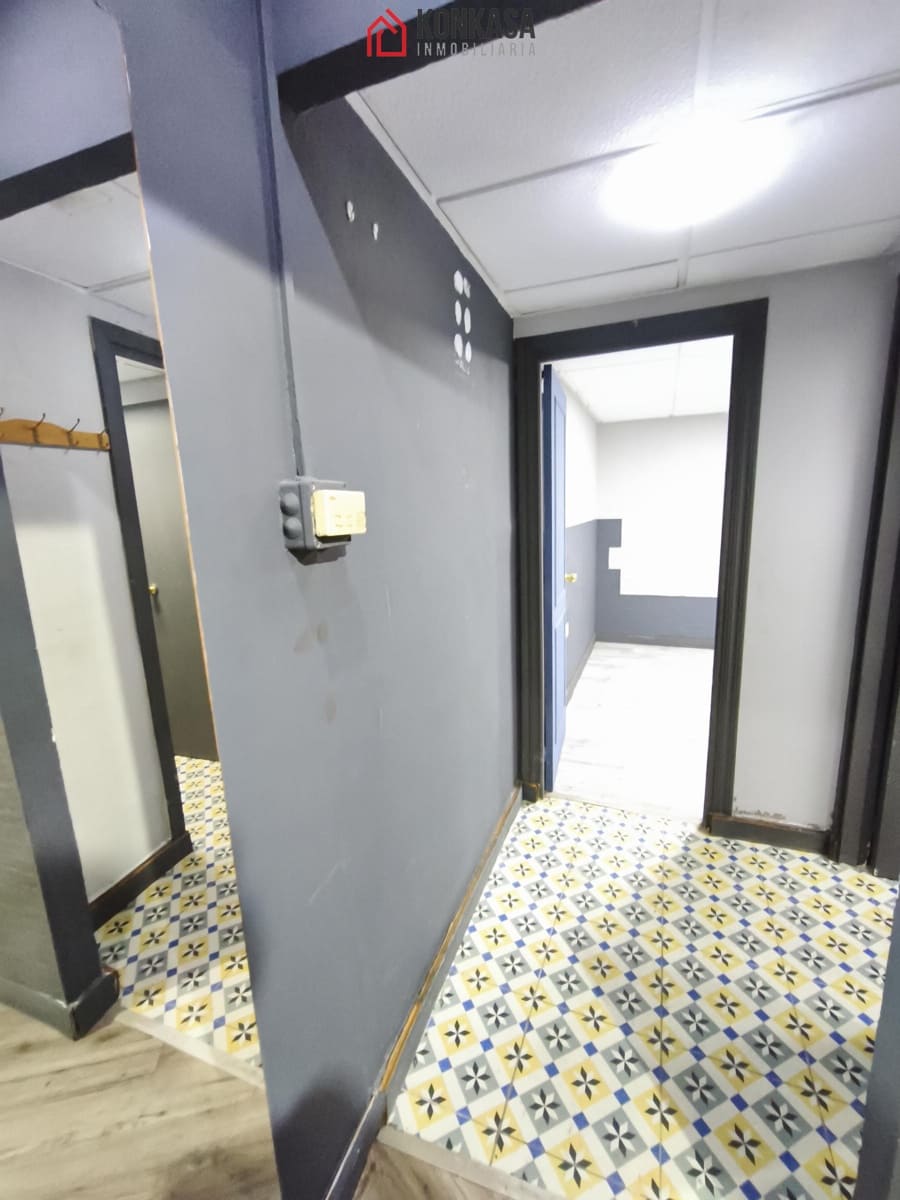 4 quarto Comercial para venda em Arcos de la Frontera - 115 000 € (Ref: 9446866)