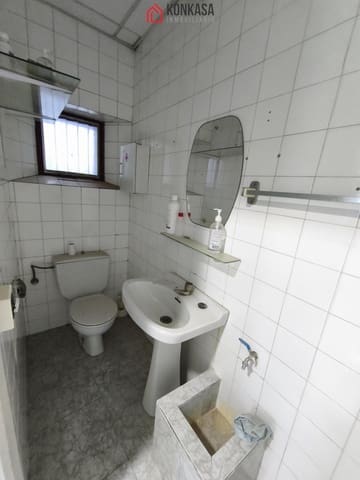 4 quarto Comercial para venda em Arcos de la Frontera - 115 000 € (Ref: 9446866)