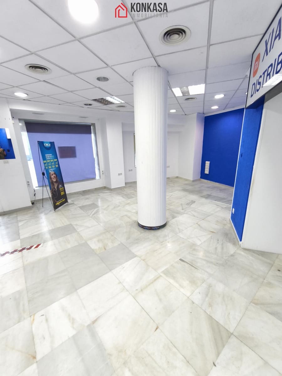 4 quarto Comercial para venda em Arcos de la Frontera - 115 000 € (Ref: 9446866)