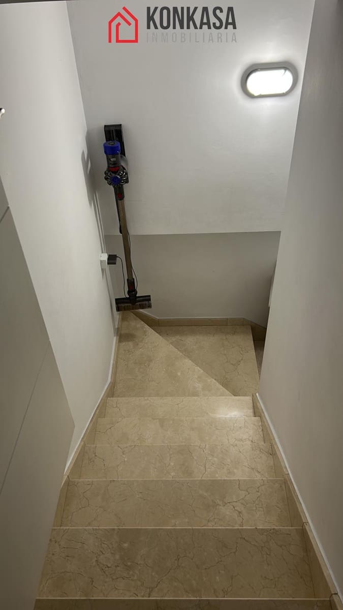 Casa de 4 habitaciones en Arcos de la Frontera en venta con garaje - 230.000 € (Ref: 9448870)