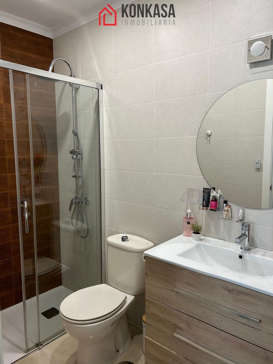 Casa de 4 habitaciones en Arcos de la Frontera en venta con garaje - 230.000 € (Ref: 9448870)