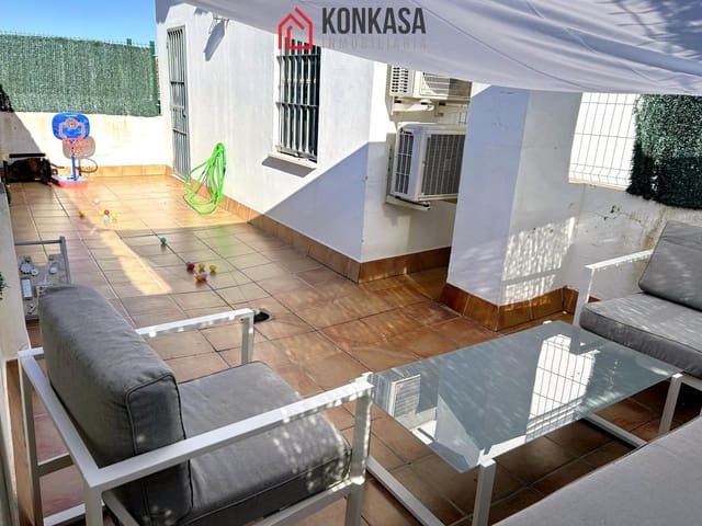 Casa de 4 habitaciones en Arcos de la Frontera en venta con garaje - 230.000 € (Ref: 9448870)