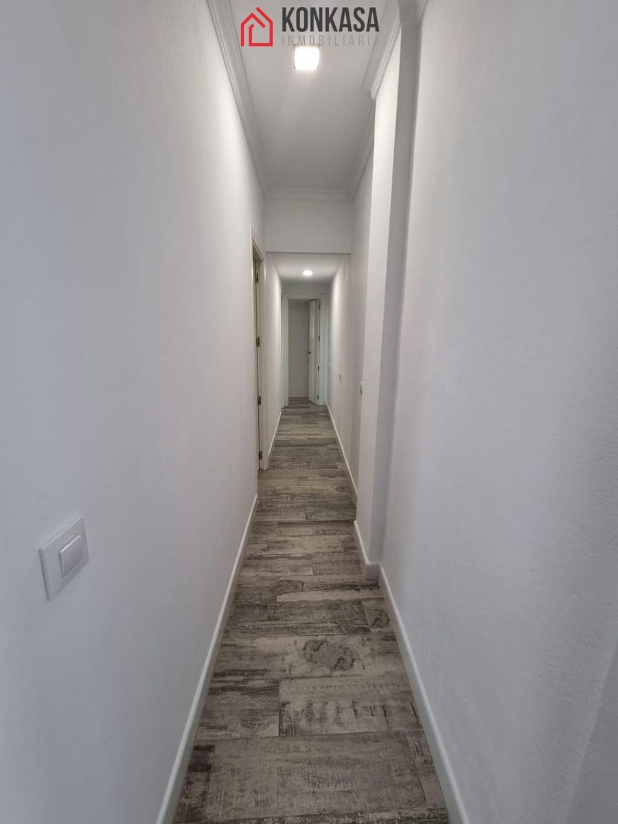 2 quarto Apartamento para venda em Arcos de la Frontera - 69 000 € (Ref: 9485488)