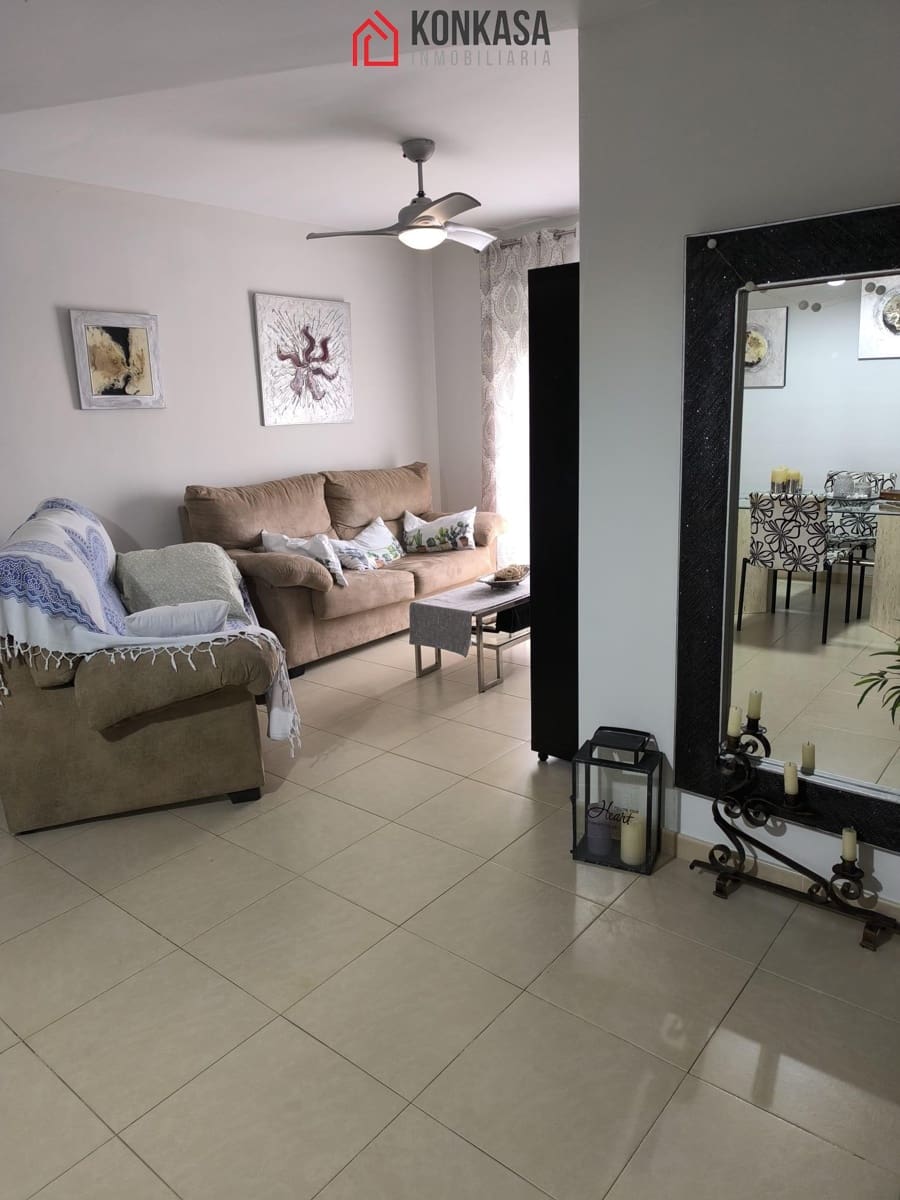 3 soverom Leilighet til salgs i Arcos de la Frontera med svømmebasseng garasje - € 151 000 (Ref: 9485489)