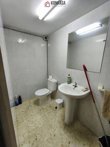 3 camera da letto Commerciale da affittare in Arcos de la Frontera - 1.000 € (Rif: 9539843)