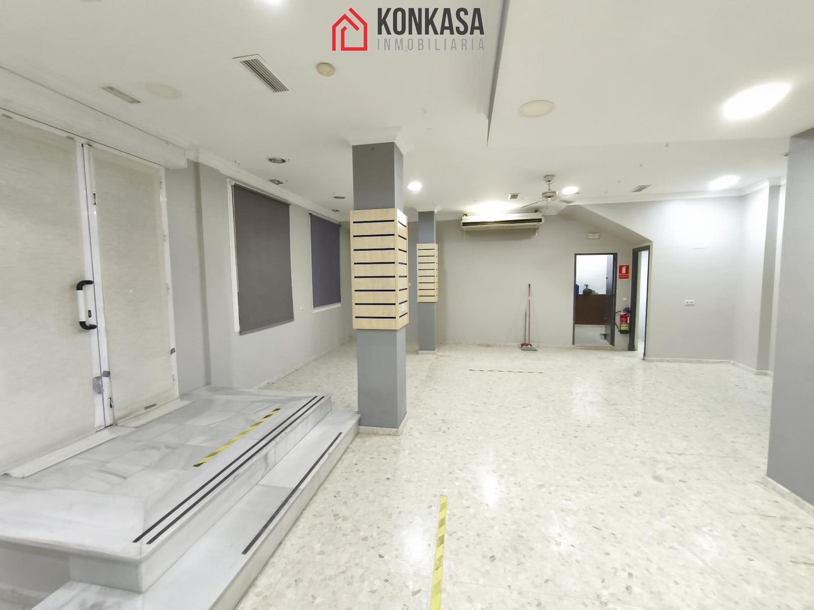 3 bedroom Commercial for rent in Arcos de la Frontera - € 1,000 (Ref: 9539843)