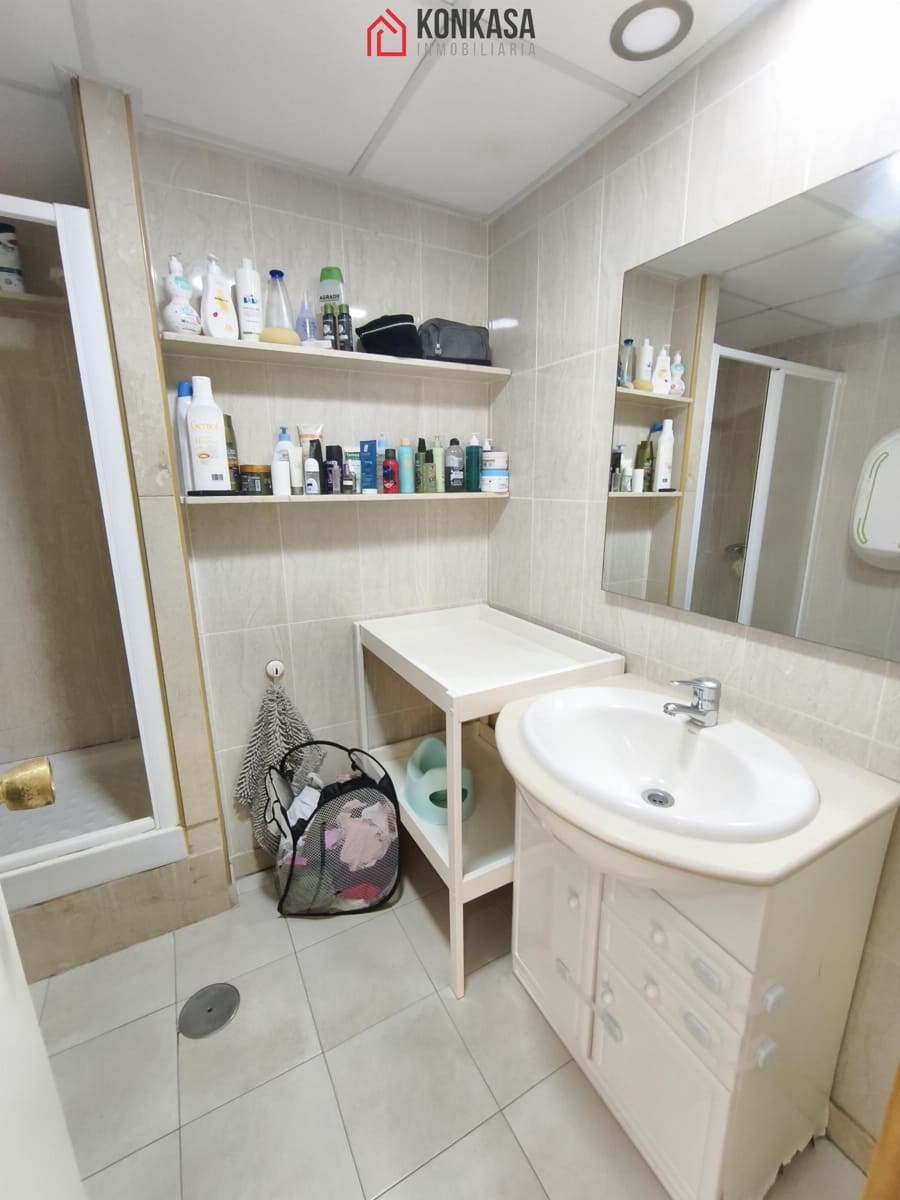 2 bedroom Flat for sale in Arcos de la Frontera - € 70,000 (Ref: 9539847)