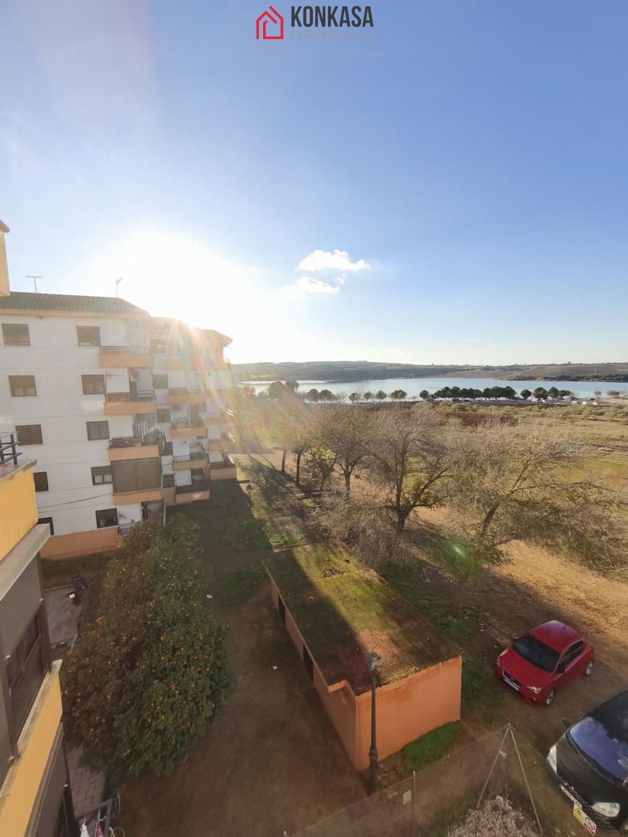 2 bedroom Flat for sale in Arcos de la Frontera - € 70,000 (Ref: 9539847)