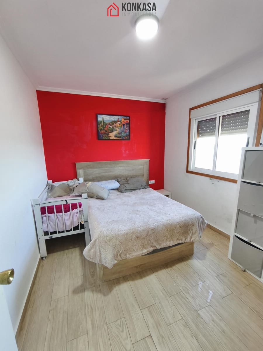 2 bedroom Flat for sale in Arcos de la Frontera - € 70,000 (Ref: 9539847)