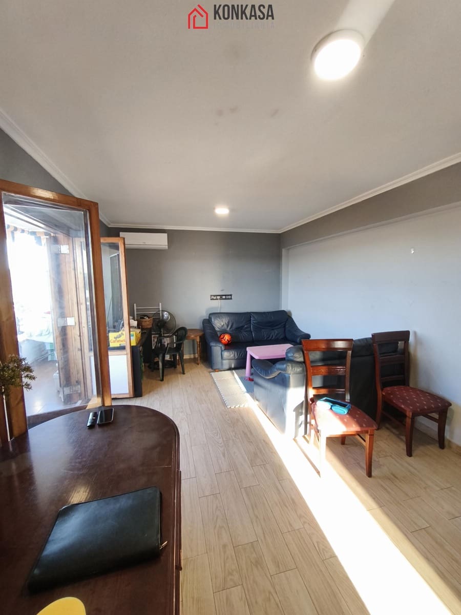 2 bedroom Flat for sale in Arcos de la Frontera - € 70,000 (Ref: 9539847)