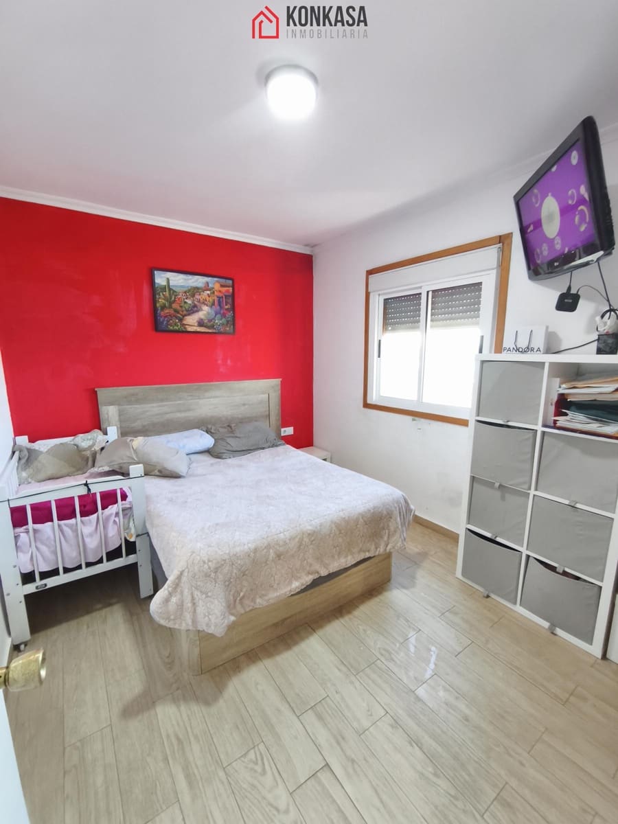 2 bedroom Flat for sale in Arcos de la Frontera - € 70,000 (Ref: 9539847)