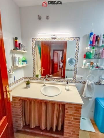 Piso de 3 habitaciones en Arcos de la Frontera en venta - 80.000 € (Ref: 9539850)